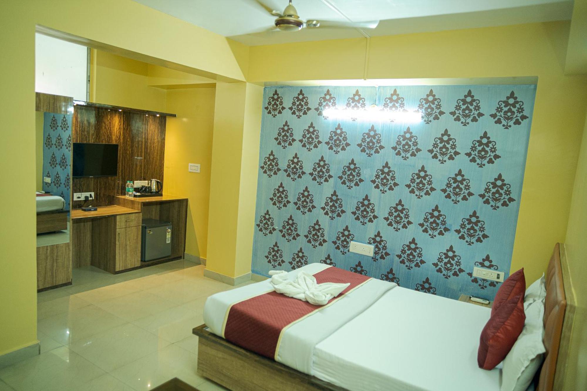 Hotel Ta-Tin Durgāpur Exterior photo