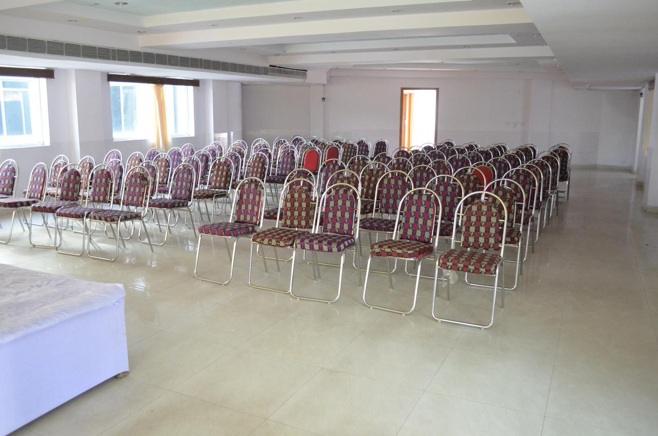 Hotel Ta-Tin Durgāpur Exterior photo